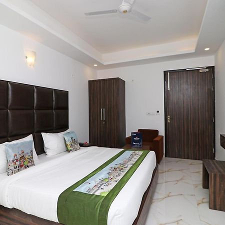 Hotel O Aamara Nowe Delhi Zewnętrze zdjęcie