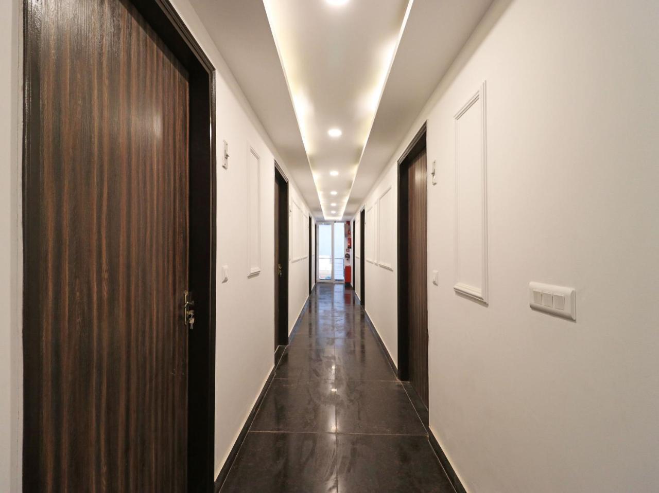 Hotel O Aamara Nowe Delhi Zewnętrze zdjęcie
